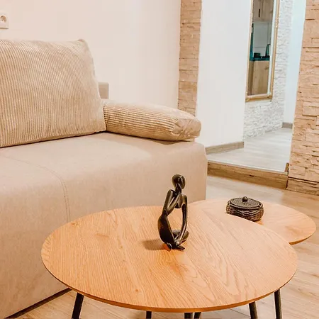 Lägenhet Spot - Art